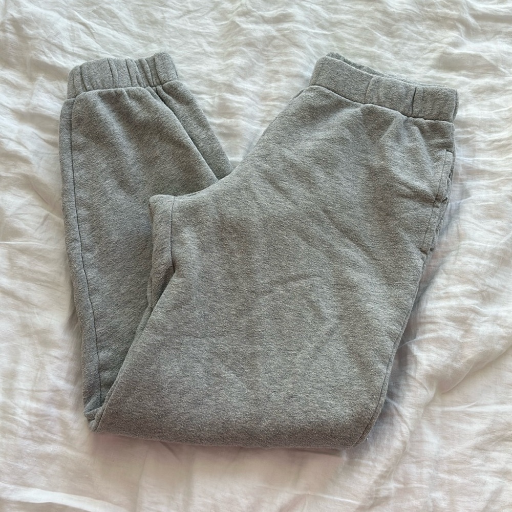 Brandy Melville gray sweatpants